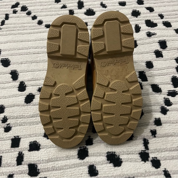 Timberland Kids Brown Boots - Picture 4 of 6